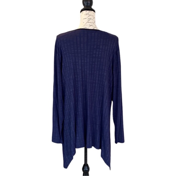 NY Collection Top Size 2X - Picture 4 of 4